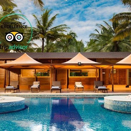 Sterling Anaikatti Hotel Varagampadi Ngoại thất bức ảnh